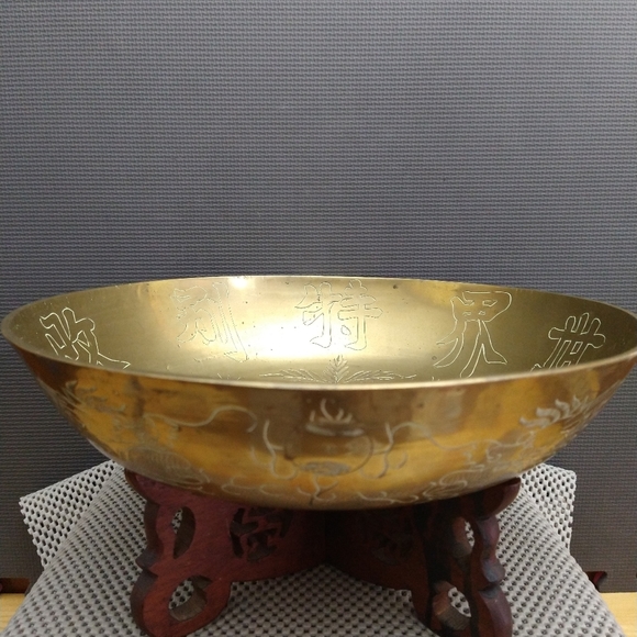 Antique Chinese Solid Brass Hand Engraved Dragon Bowl Republic of China Period - Picture 2 of 11
